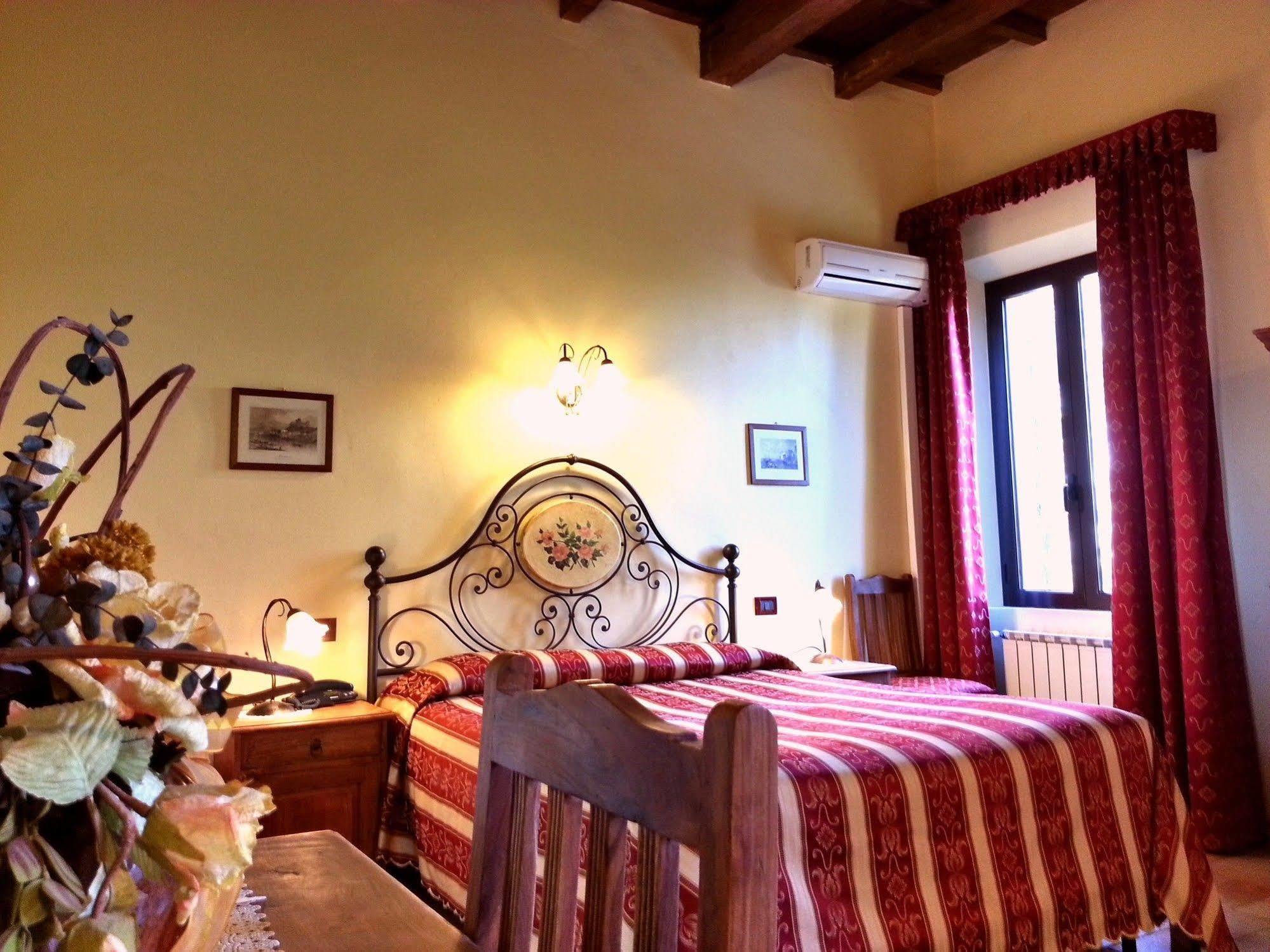 Hotel Antico Casale Vigarano Mainarda Zewnętrze zdjęcie