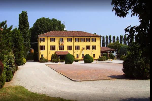 Hotel Antico Casale Vigarano Mainarda Zewnętrze zdjęcie